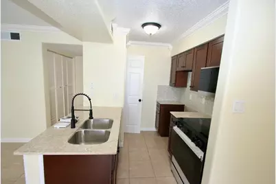 17331 Red Oak Drive #B22, Houston, TX 77090 - Photo 5