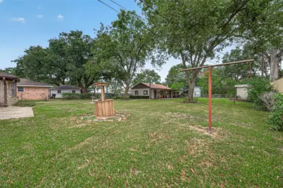 821 Bernard Avenue, Rosenberg, TX 77471 - Photo 21