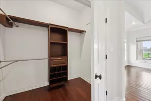 1215 Bourbon St, Bridge City, TX 77611 - Photo 17