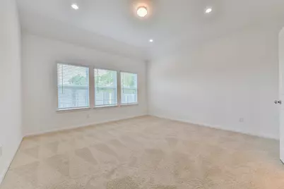 3019 King Oaks Street, Baytown, TX 77251 - Photo 15