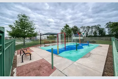 21029 Crinet Sq St, Kingwood, TX 77339 - Photo 45