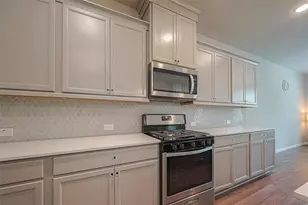 21029 Crinet Sq St, Kingwood, TX 77339 - Photo 11