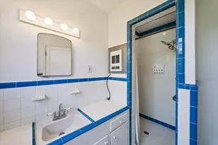 3910 Ave R 1/2, Galveston, TX 77550 - Photo 17