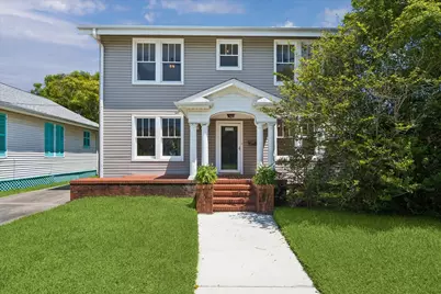 3910 Avenue R 1/2, Galveston, TX 77550 - Photo 1
