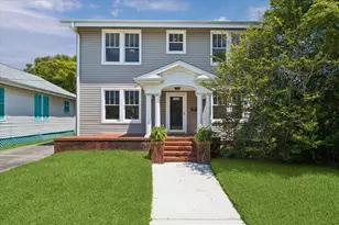 3910 Ave R 1/2, Galveston, TX 77550 - Photo 1