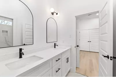 5903 Doolittle Boulevard #A, Houston, TX 77033 - Photo 9