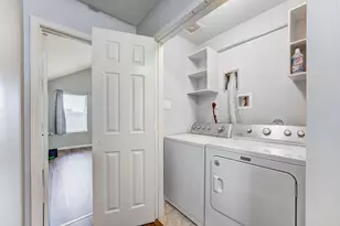 5124 Pinemont Pl, Houston, TX 77092 - Photo 35