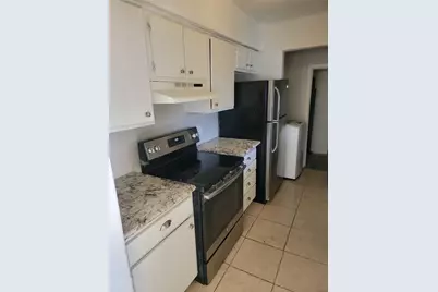 8901 S Braeswood Boulevard #107, Houston, TX 77074 - Photo 17