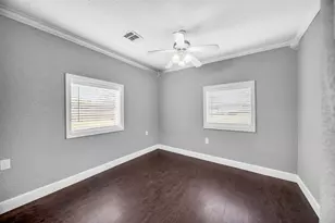 5902 Martha Ln, Houston, TX 77396 - Photo 13