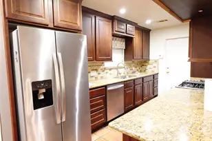 6215 Pinole Forest Dr, Houston, TX 77088 - Photo 5