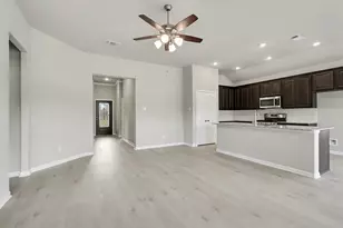 414 Wellshire Dr, West Columbia, TX 77486 - Photo 7