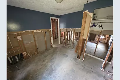 1302 N Lake Dr, Splendora, TX 77372 - Photo 21