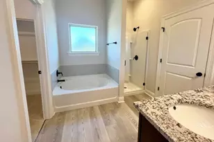 6605 Ashby Wy, Orange, TX 77630 - Photo 13