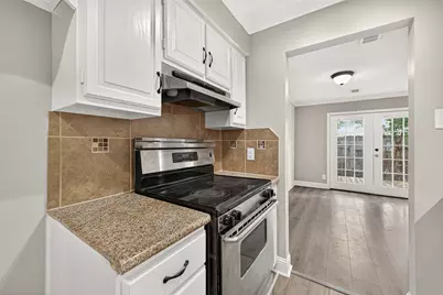 14535 Misty Meadow Lane, Houston, TX 77079 - Photo 19