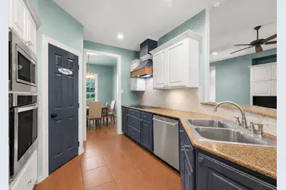 2401 Newark Circle, College Station, TX 77845 - Photo 3