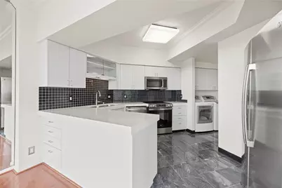 1111 Bering Drive #1001, Houston, TX 77057 - Photo 13