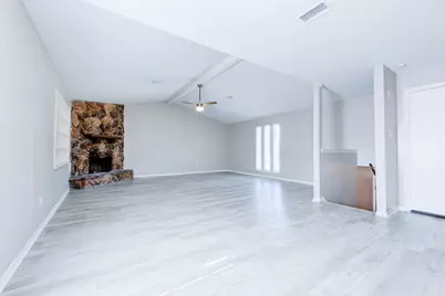 15902 Timber Valley Drive, Houston, TX 77070 - Photo 5