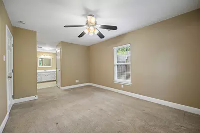 127 Marlin Avenue, Galveston, TX 77550 - Photo 17