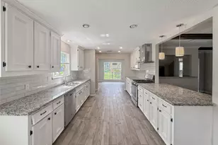 10902 Fawnview Dr, Houston, TX 77070 - Photo 7