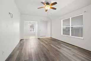 8923 Aurora Park Ln, Humble, TX 77338 - Photo 5