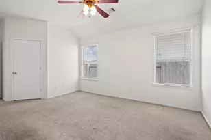 8923 Aurora Park Ln, Humble, TX 77338 - Photo 15