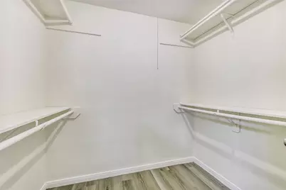 7522 Deep Forest Drive, Houston, TX 77088 - Photo 23