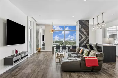 4521 San Felipe Street #2102, Houston, TX 77027 - Photo 3