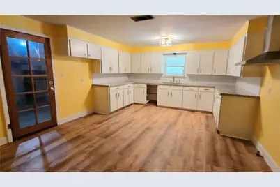 1700 Marilyn Street, Rosenberg, TX 77471 - Photo 3
