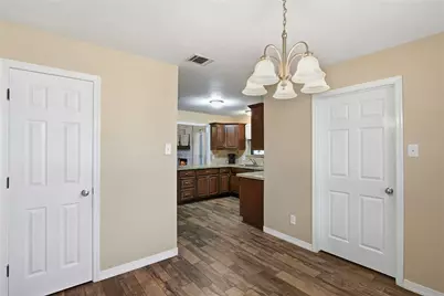 1021 E San Augustine Street, Deer Park, TX 77536 - Photo 13