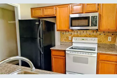 8413 Sands Point Dr Drive, Houston, TX 77036 - Photo 9