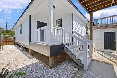 2107 54th Street, Galveston, TX 77551 - Photo 31