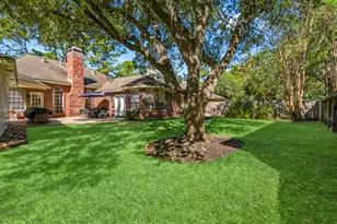 2 Quiet Oak Dr, The Woodlands, TX 77381 - Photo 43
