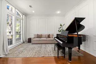 2 Quiet Oak Dr, The Woodlands, TX 77381 - Photo 5