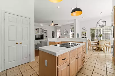 2 Quiet Oak Drive, The Woodlands, TX 77381 - Photo 29