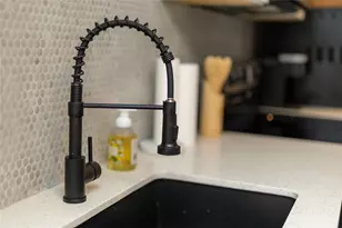 6127 Beekman Rd, Houston, TX 77021 - Photo 11