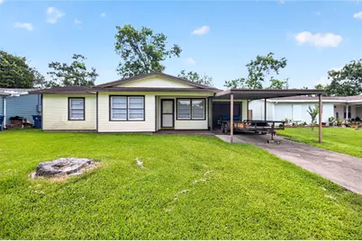 3411 Palm Avenue, Texas City, TX 77590 - Photo 1