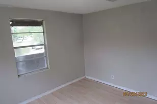 300 Alpine St, Coldspring, TX 77331 - Photo 13