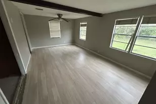 300 Alpine St, Coldspring, TX 77331 - Photo 13