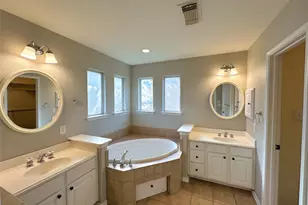 59 N Flickering Sun Cir, The Woodlands, TX 77382 - Photo 19