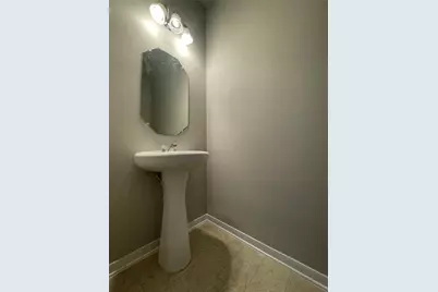 1502 Claremont Garden Circle, Houston, TX 77047 - Photo 17