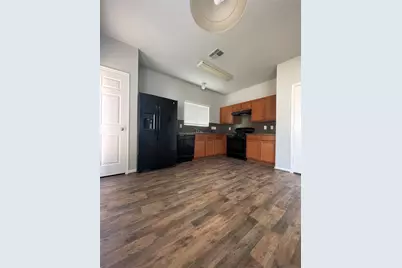 1502 Claremont Garden Circle, Houston, TX 77047 - Photo 23