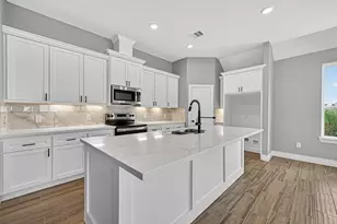 501 Oleander St, Waller, TX 77484 - Photo 19