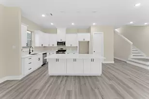 15010 Wunderlust Ln, Houston, TX 77069 - Photo 5