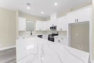 15010 Wunderlust Ln, Houston, TX 77069 - Photo 3