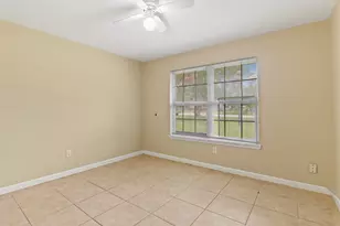18108 Wild Oak Dr, Houston, TX 77090 - Photo 5