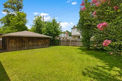 18108 Wild Oak Drive, Houston, TX 77090 - Photo 19