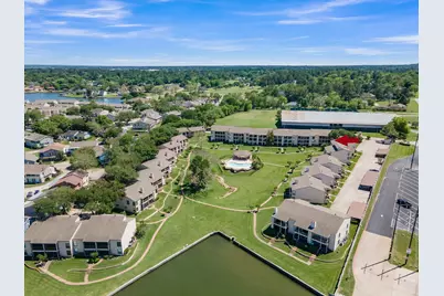 301 Lakeview Terrace #D, Conroe, TX 77356 - Photo 23