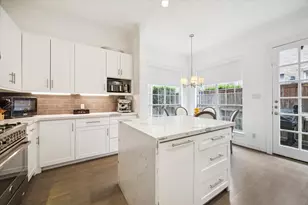 2842 Briarhurst Park, Houston, TX 77057 - Photo 3