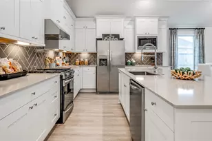 31915 Blossom Ln, Fulshear, TX 77423 - Photo 3