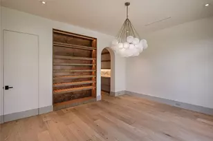 2627 Tangley Rd, West University Place, TX 77005 - Photo 13